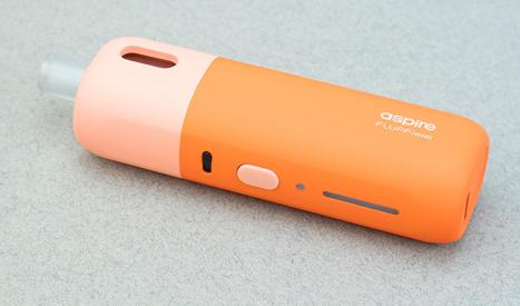 La petite cigarette électronique Fluffi Mini de la marque Aspire est personnalisable